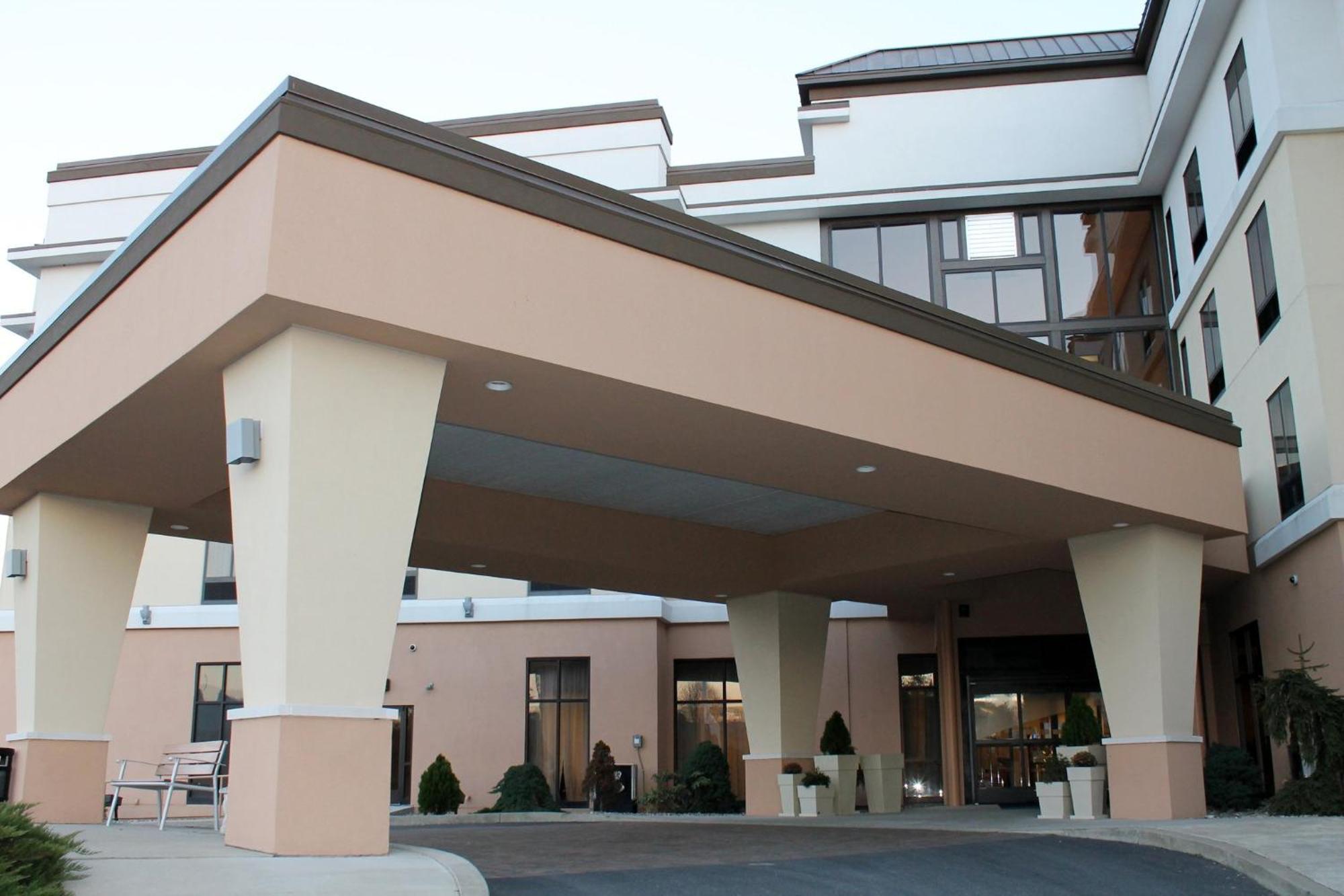 Holiday Inn Express & Suites Harrisburg West Mechanicsburg Kültér fotó