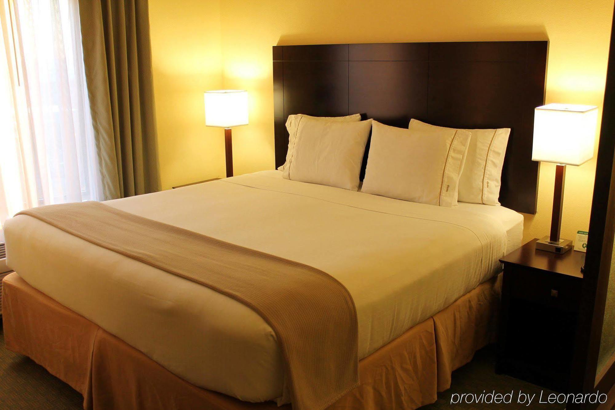 Holiday Inn Express & Suites Harrisburg West Mechanicsburg Kültér fotó