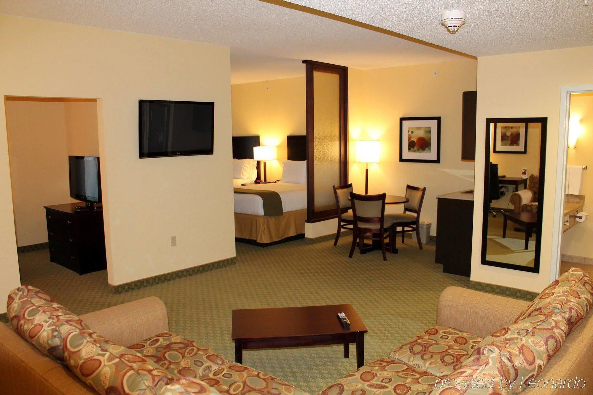 Holiday Inn Express & Suites Harrisburg West Mechanicsburg Kültér fotó