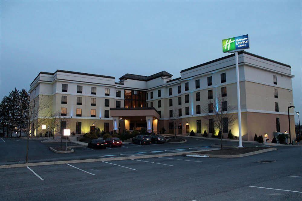 Holiday Inn Express & Suites Harrisburg West Mechanicsburg Kültér fotó